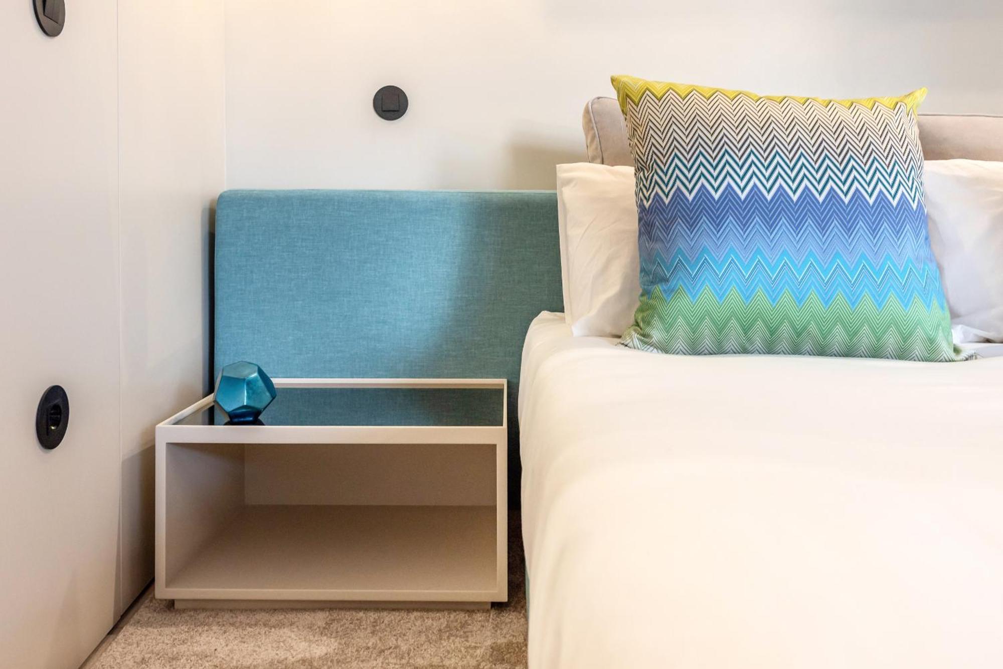 Deluxe By Homing Apartment Cascais